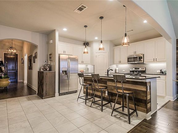 4th image of 11908 Long Stone Dr