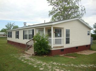322 E 3rd St, Hydro, OK 73048