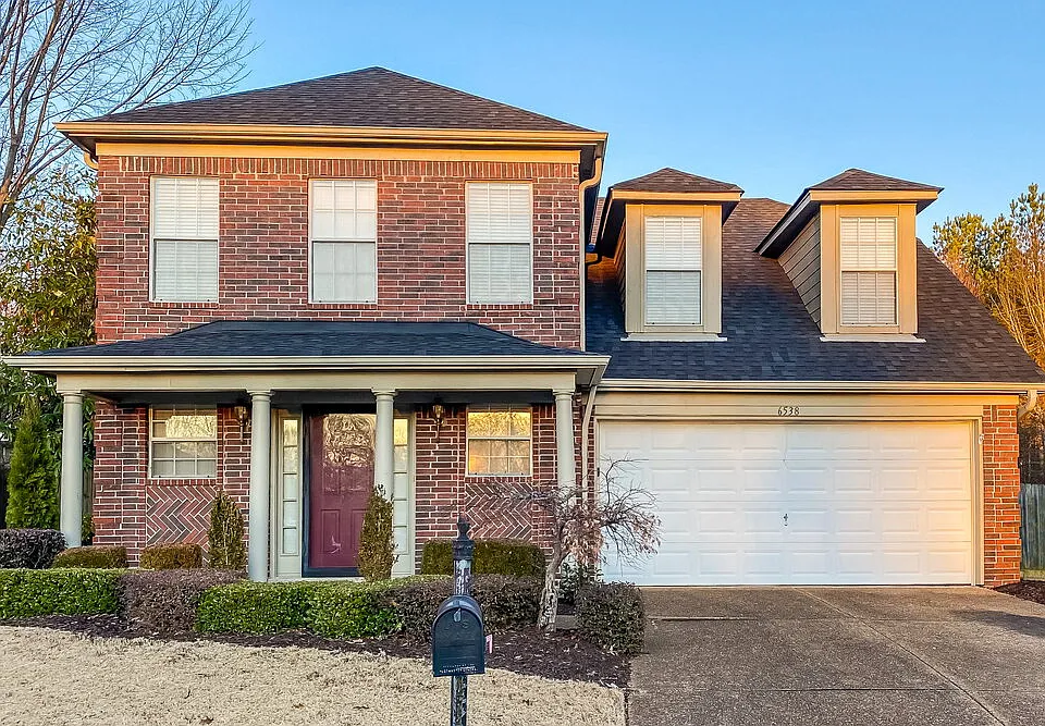 6538 Palace View Ln