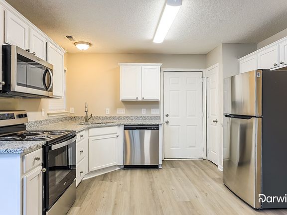 5th image of 8721 Treyburn Dr