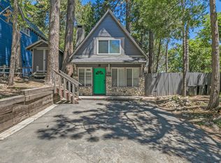 27482 Meadow Dr, Lake Arrowhead, CA 92352