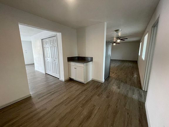 5th image of 6105 Zimmerman Ave NE
