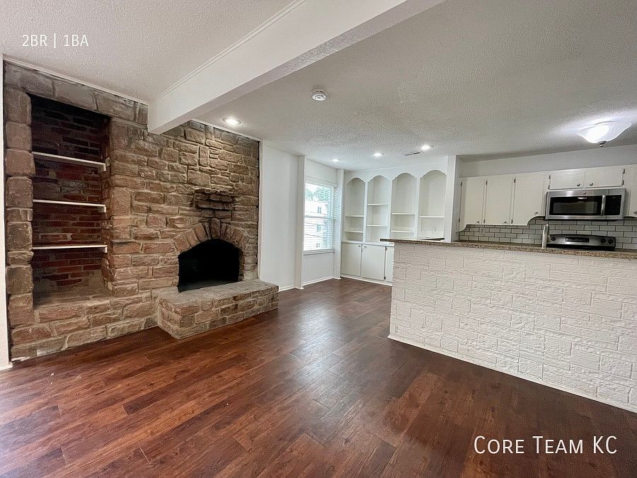 1st image of 3633 Walnut St #305