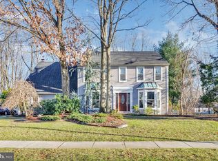 22 Burnham Ln, Voorhees, NJ 08043