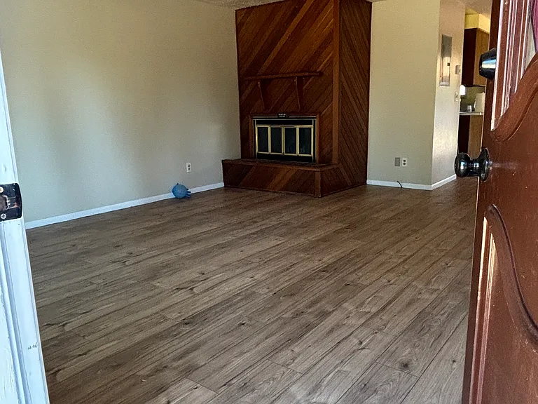 563 47th Ct SE #563 — Photo 3