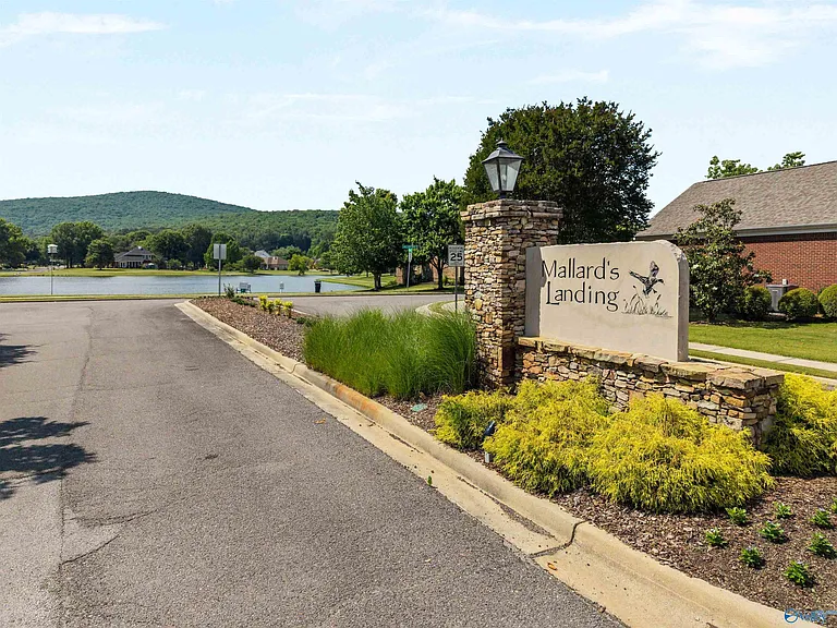 3013 Mallard Point Dr SE — Photo 42
