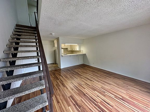 5th image of 10405 Irene St APT 208