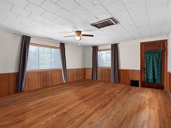 5th image of 1002 Cora Avenue