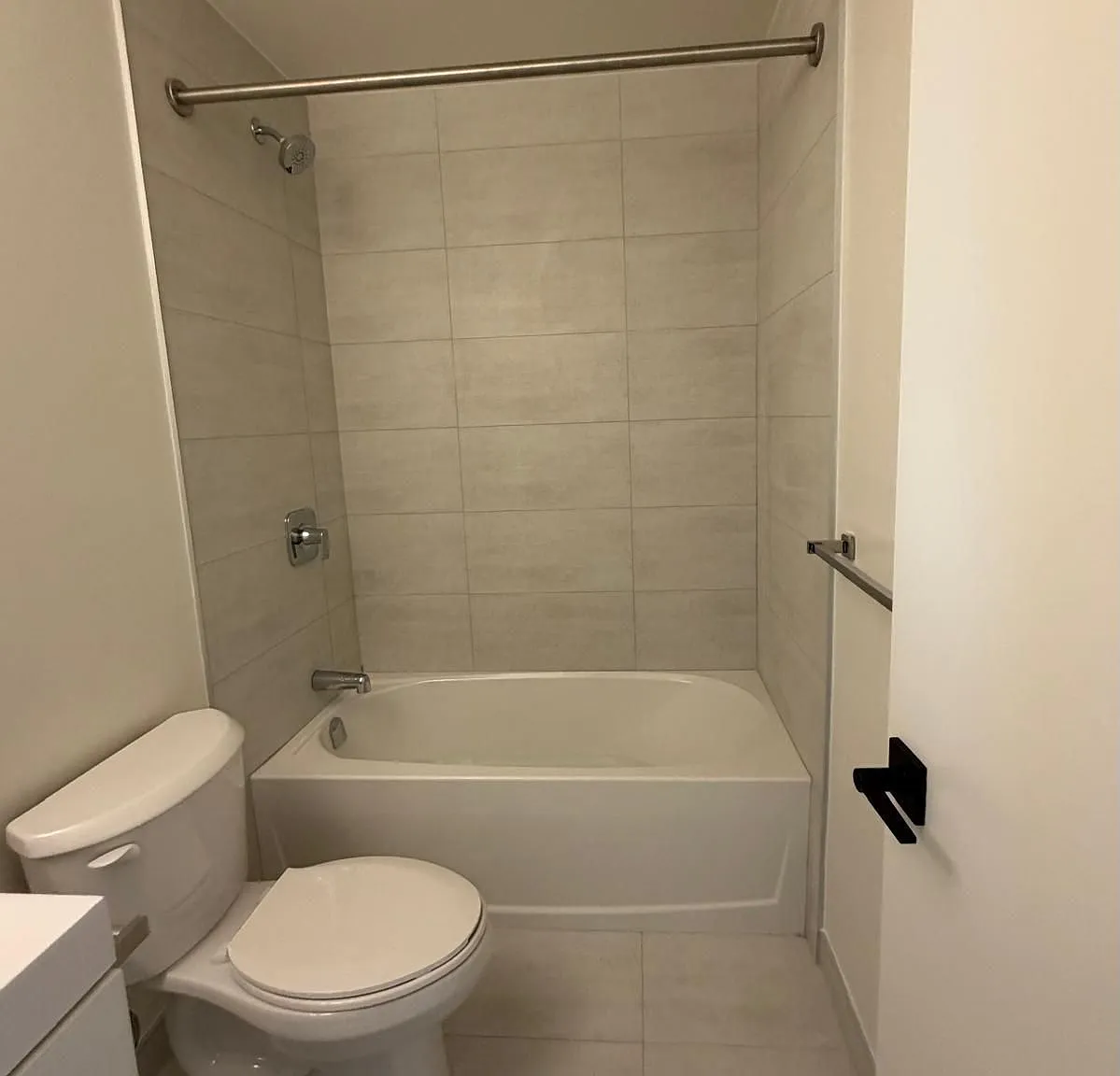 1 bed, $1,600 — Photo 2
