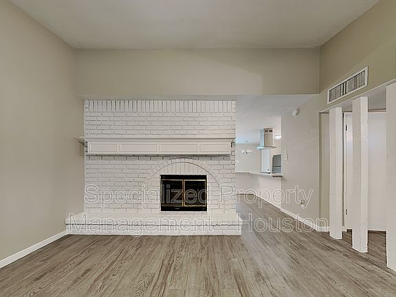 3rd image of 6626 Tara Dr