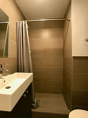 Rented by Building Equity Real Estate LLC | media 16