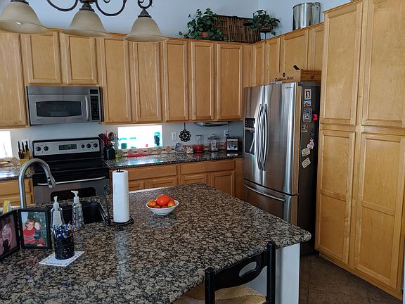 3rd image of 1758 E Cortez Dr