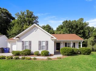 1668 Asherton Dr, Winston Salem, NC 27127