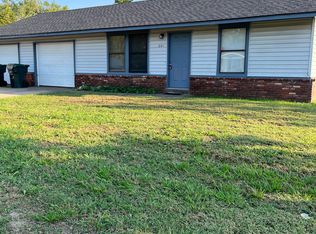 801 W 23rd Pl N, Claremore, OK 74017