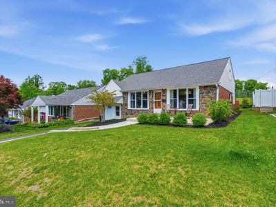 1435 Windsor Park Ln, Havertown, PA, 19083
