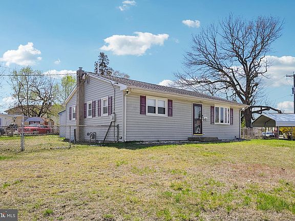 3rd image of 600 Bem St