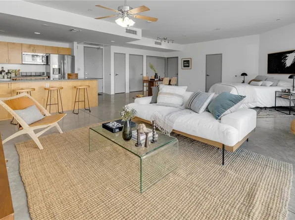 285 W 6th St APT 310, Los Angeles, CA 90731