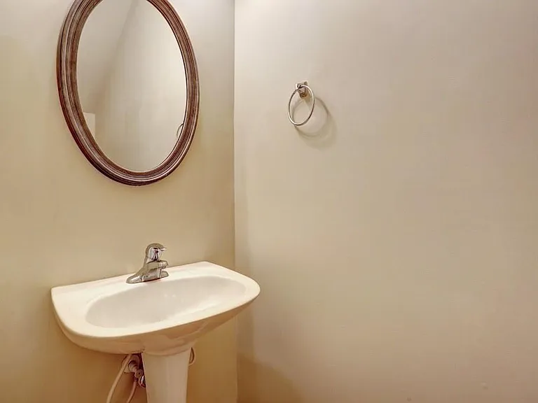 5624 Moresby Ct — Photo 3