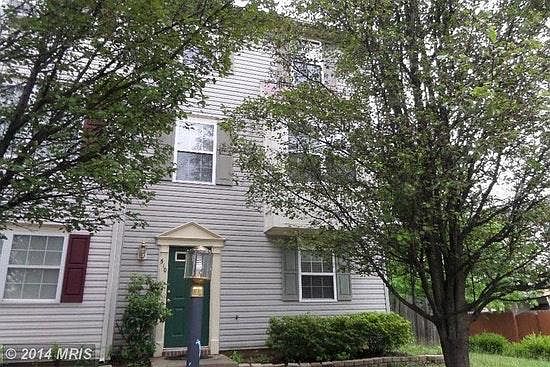 1st image of 510 Clint Ln
