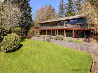 8400 SW Canyon Dr, Portland, OR 97225