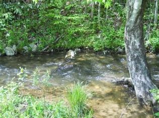 25 Tusquittee Lndg, Hayesville, NC 28904