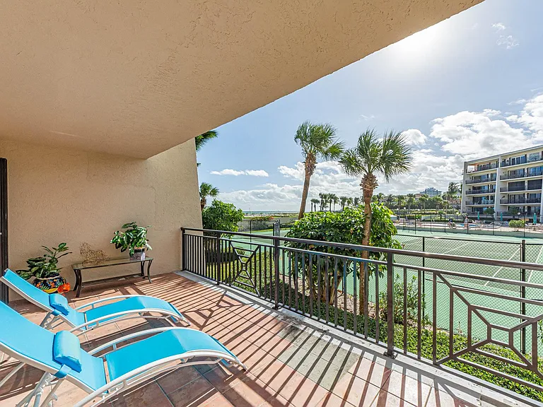 3939 Ocean Dr #201B — Photo 6