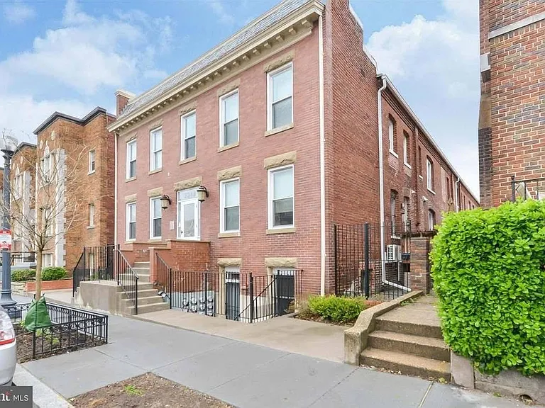 3318 Sherman Ave NW #105 — Photo 4