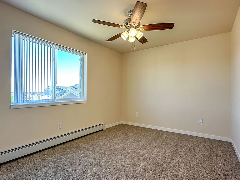 713 Caroline St — Photo 277