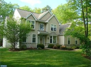 10 Greenbriar Rd, Mullica Hill, NJ 08062