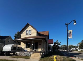 1000 18th Ave, Menominee, MI 49858