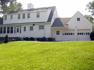 8760 Montgomery Rd, Cincinnati, OH 45242