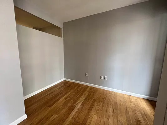 Rented by Tourma Realty LLC | media 8
