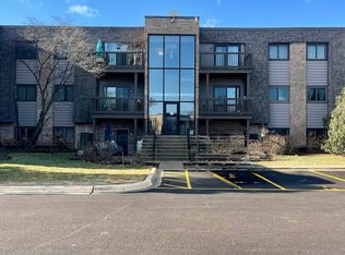 1442 Stonebridge Cir APT I8, Wheaton, IL 60189