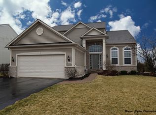 3111 Drury Ln, Carpentersville, IL 60110