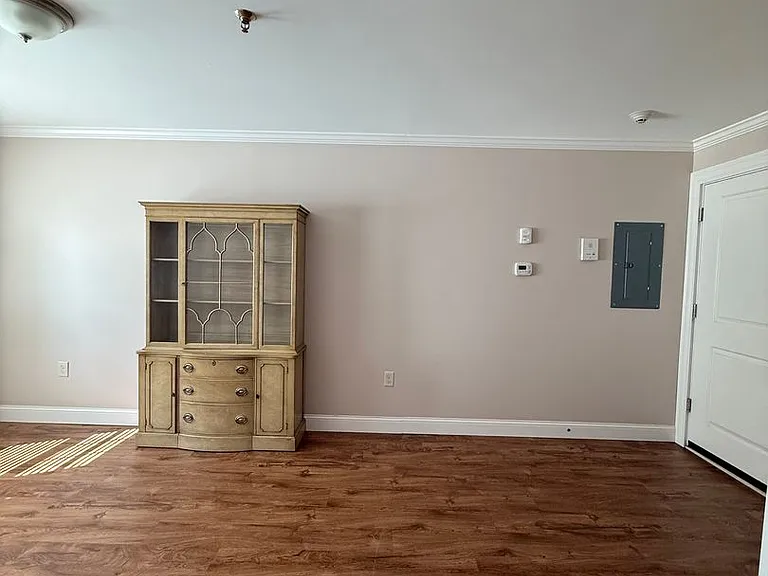 83 Curtis Ave #4 — Photo 18