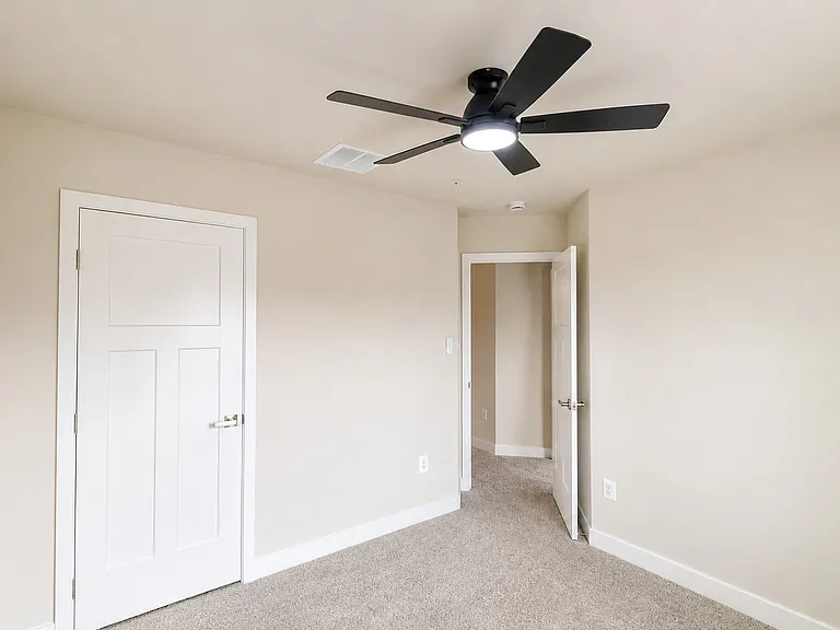 340 Paca Gardens Ln — Photo 35