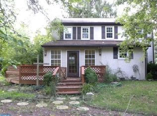 415 Angelow Rd, Berlin, NJ 08009