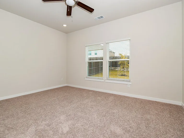 349 Fire Rock Dr — Photo 10