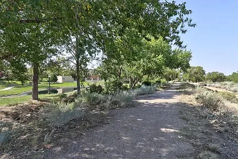 618 Meadow Green Ct SE — Photo 33