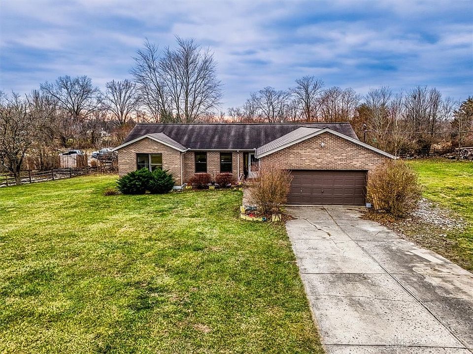 1st image of 443 Tarkington Ln