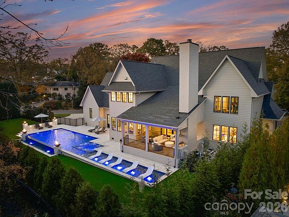 4th image of 1436 Townes Rd