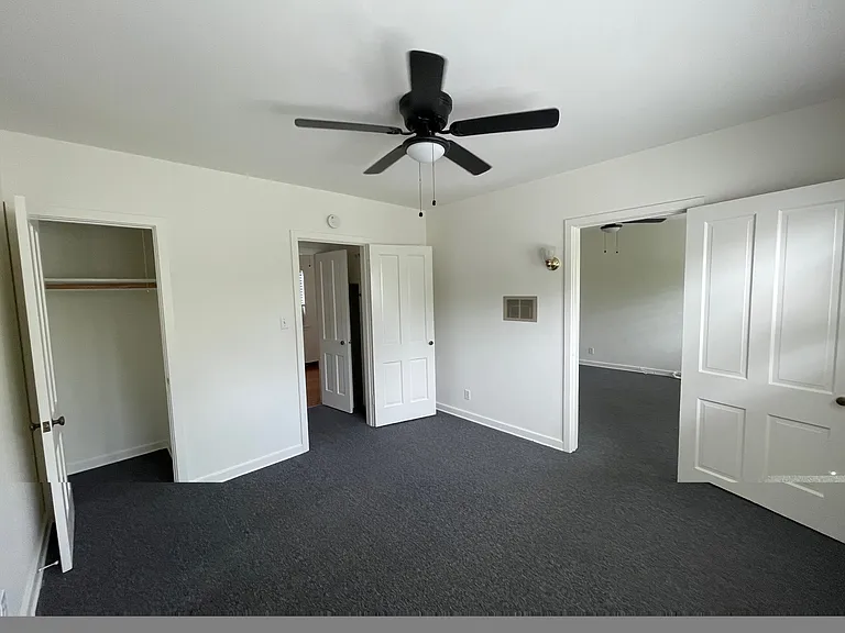 28 S Virginia Ave #28 — Photo 3