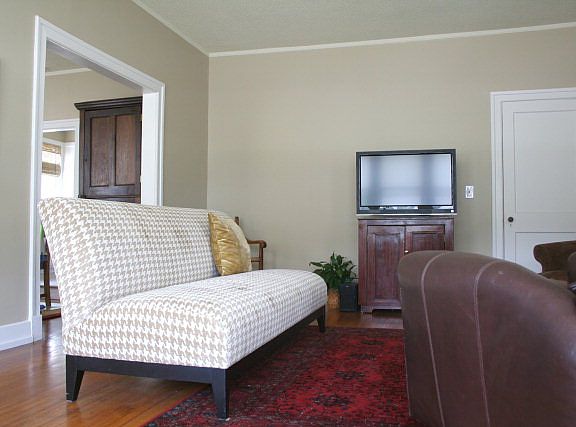 2nd image of 107 Victory Hill Ln