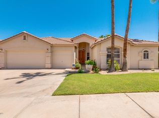 3163 E Desert Flower Ln, Phoenix, AZ 85048