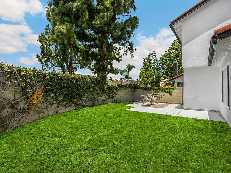 11502 Bingham St — Photo 3