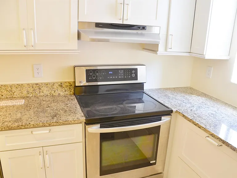 3355 Jaywood Ter #2140 — Photo 14