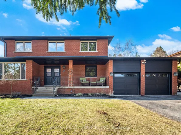 38 Marilyn St, Caledon, ON L7C 1H5