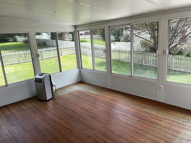 1726 Shetland Ln — Photo 28
