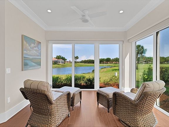 5th image of 1743 Victoria Cir