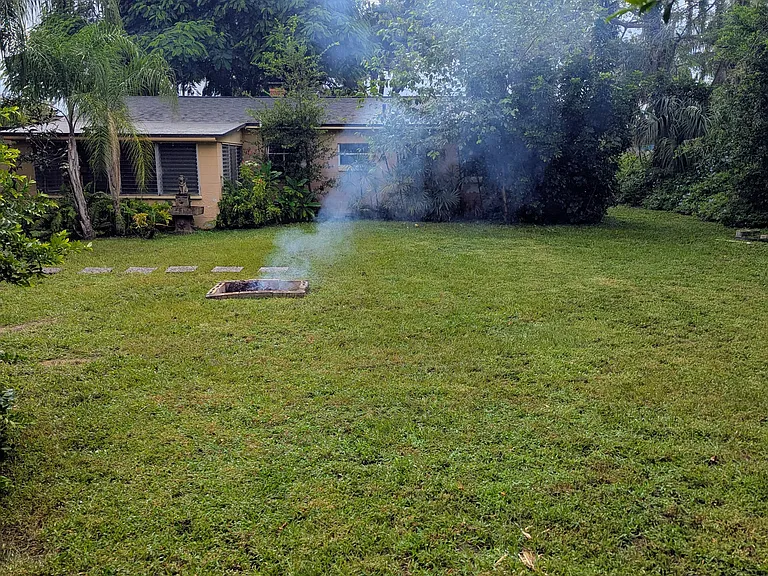 2609 Ives Ave — Photo 2